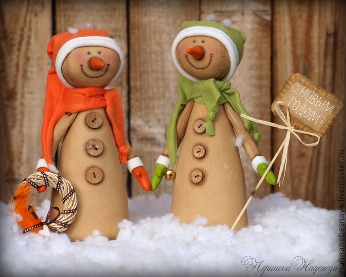 Как сделать снеговика из разных материалов: интересные идеи для самых креативных