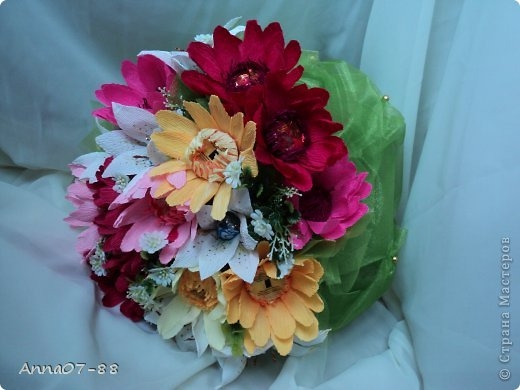 Букет невесты своими руками — как сделать свадебный букет невесты из живых цветов своими руками