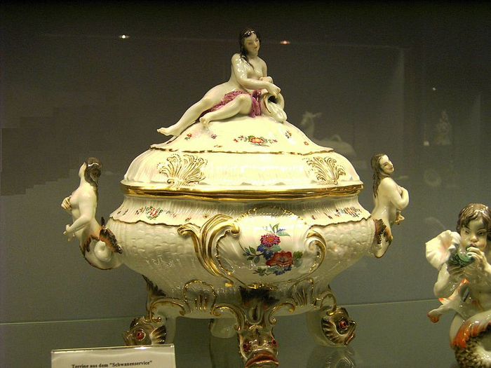 Meissen-Porcelain-Jar (700x525, 364Kb)