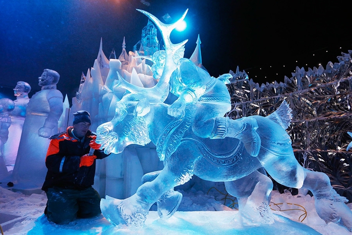 Фестиваль ледяной скульптуры в Брюгге