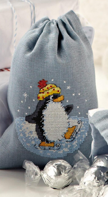 Вышивка пингвинов для подарочных мешочков и открыток (3) (354x644, 534Kb)