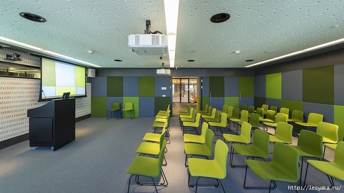 google_madrid_hqroom_ru_11 (700x393, 218Kb)