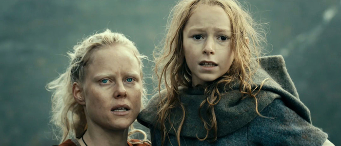 ingrid-bolso-berdal-flukt-escape-01-1080x465 (700x301, 192Kb)