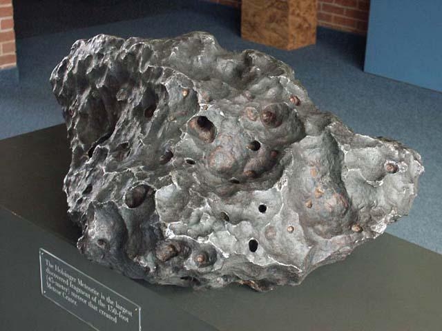 метеорит фото (640x480, 134Kb)