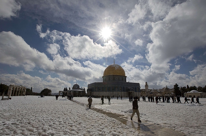 Ближний Восток уходит под снег