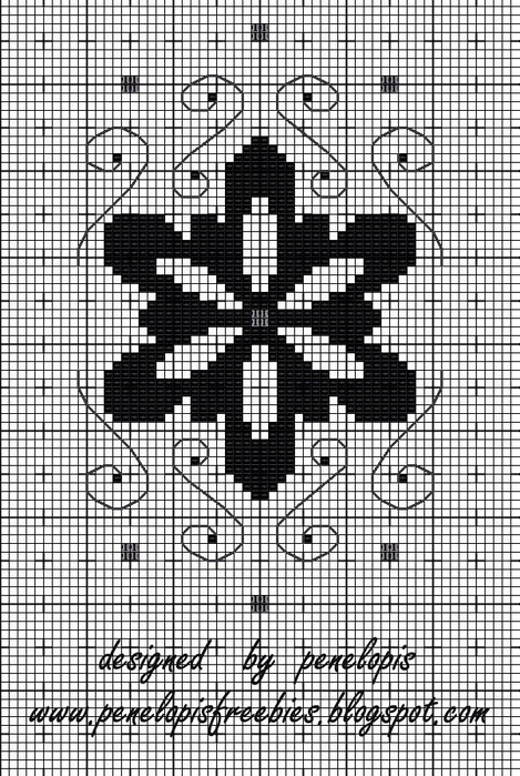 Рождественская вышивка. Елочка, снежинка и сапожок (8) (469x700, 306Kb)