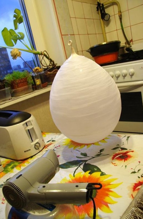 пасхальные яйца из ниток (3) (456x700, 302Kb)
