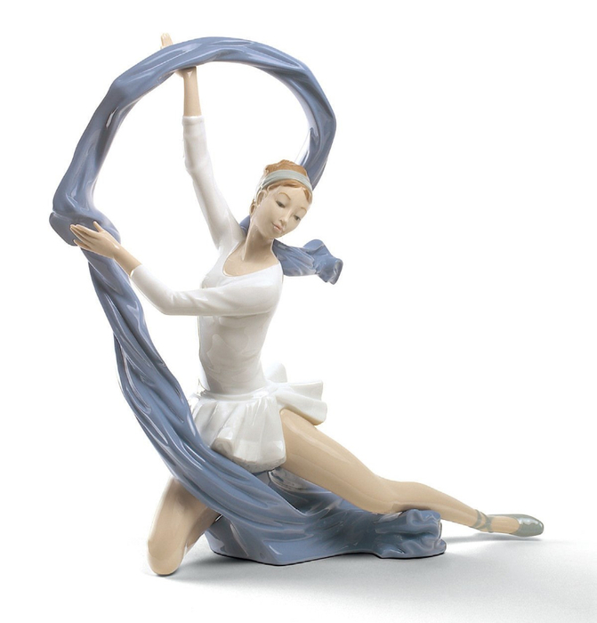 nao-dancer-with-veil-figurine-special (671x700, 169Kb)