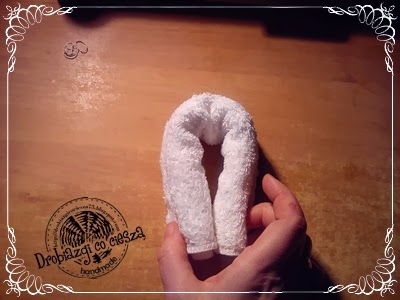 Собачка из полотенца. Как сделать подарок для новорожденного (8) (400x300, 108Kb)