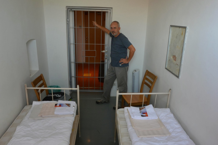 тюремный отель Hostel Celica 7 (700x466, 200Kb)
