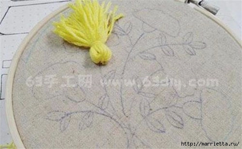 Объемная вышивка. Ромашки, одуванчики, хризантемы и мимоза (8) (500x307, 83Kb)