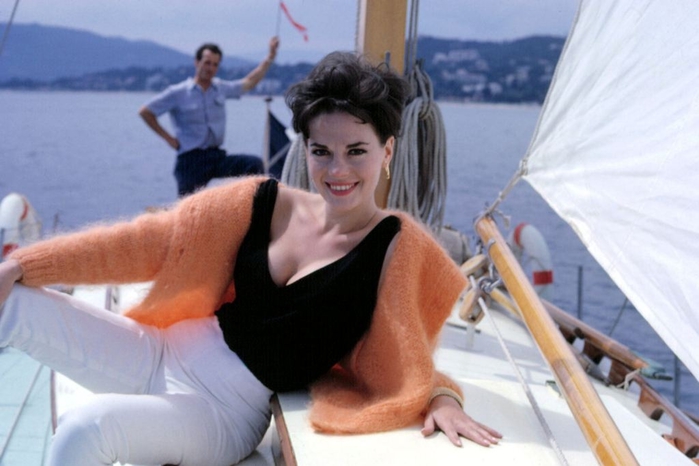 Natalie_Wood_02_07 (700x466, 184Kb)