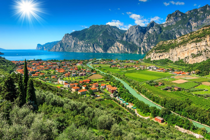 Helicopter-Verona-to-Garda-Lake (700x467, 527Kb)
