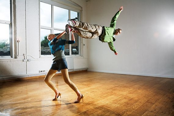 3509984_levitationphotography06 (570x379, 41Kb)