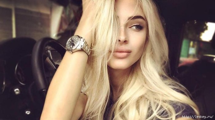 alena-shishkova-3-goda-nazad-vygljadela-kardinalno-inache-foto-iz-arhiva-shishkovoj_rect_a1ac264d0391f44a365e4dcdf1a4b649 (700x392, 118Kb)