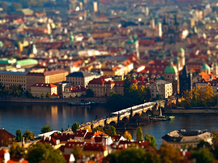 tiltshift04 (700x525, 439Kb)