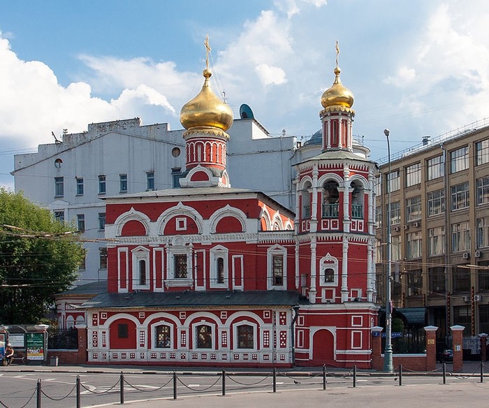 Легендарные здания Москвы: удивительные факты!