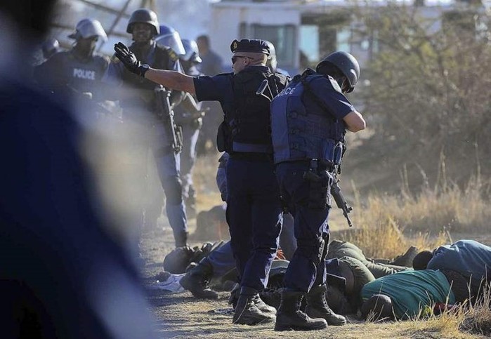 Полиция ЮАР застрелила каннибала, пожиравшего обезглавленную женщину