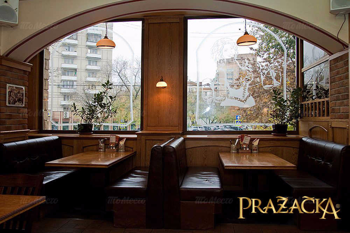 pivnoy-restoran-prazhechka-prazecka-na-vorontsovskoy-ulitse_b73d4_full-21233 (700x466, 379Kb)