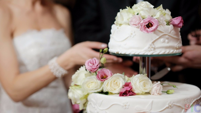 Красивые свадебные торты и сладости на свадьбу21 (700x393, 210Kb)