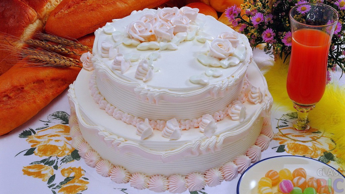 Красивые свадебные торты и сладости на свадьбу29 (700x393, 356Kb)