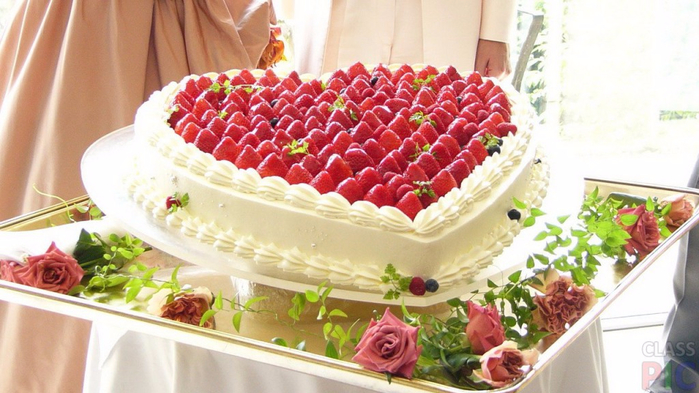 Красивые свадебные торты и сладости на свадьбу41 (700x393, 340Kb)