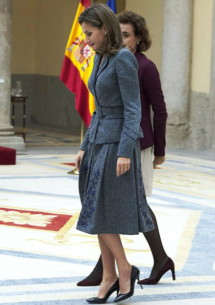 Queen-Letizia-8 (420x595, 180Kb)