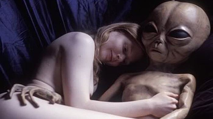 Истории людей, которые занимались сексом с пришельцами