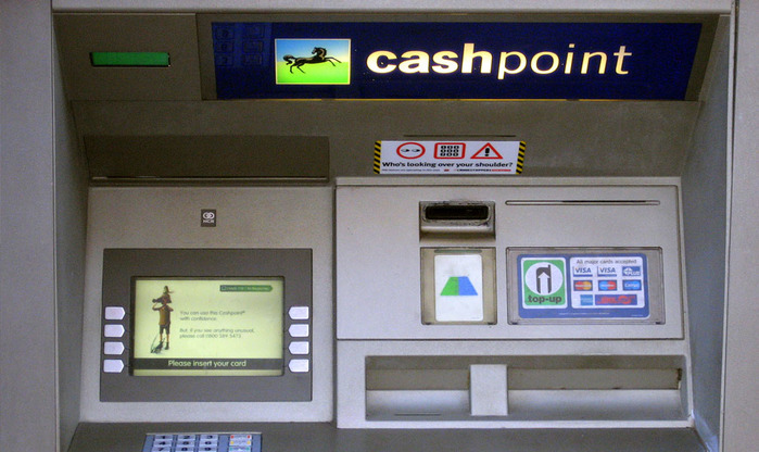 Cashpoint-stock (700x416, 105Kb)