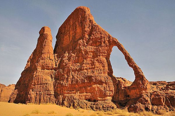 5723196_Samyekrasivyeineobychnyegorynashejplanety13 (600x398, 59Kb)