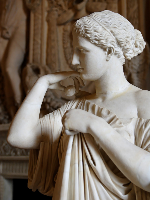 Praxiteles-Diana-of-Gabii-2 (525x700, 334Kb)