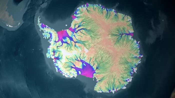 В Антарктиды подо льдами обнаружено более 100 вулканов, которые пока дремлют