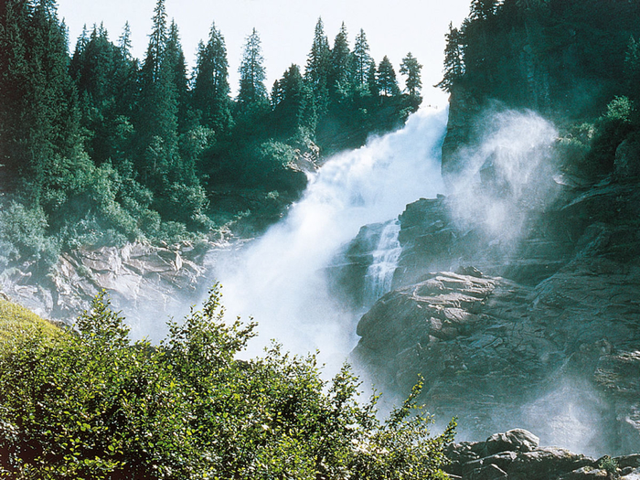 the-krimmler-waterfalls-are-the-highest-in-europe (700x525, 605Kb)