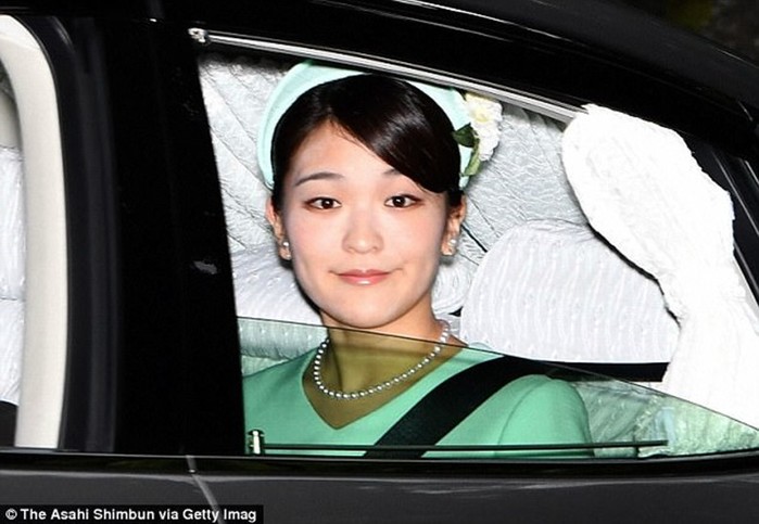 Как японская принцесса отказалась от титула ради любви