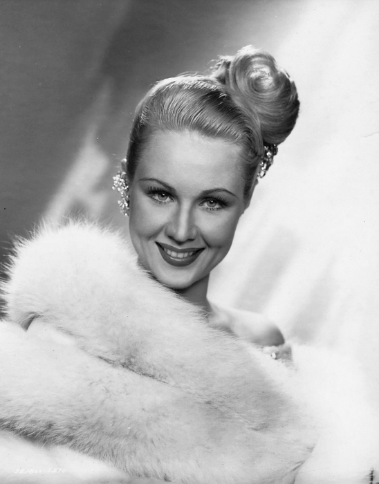 900 Virginia Mayo  (548x700, 168Kb)