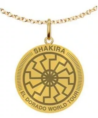 Певица Шакира продавала ожерелье с нацистским символом Черного солнца