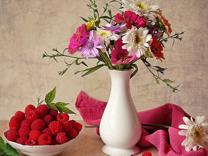Flower-Vase-1024x768 (700x525, 462Kb)