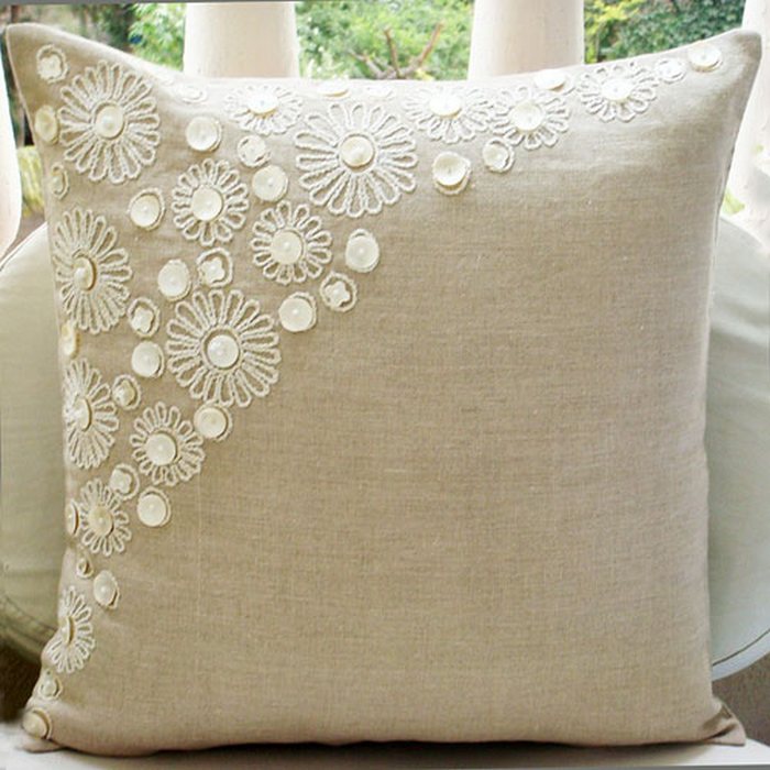 needlepoint-pillow-patterns-6 (700x700, 84Kb)