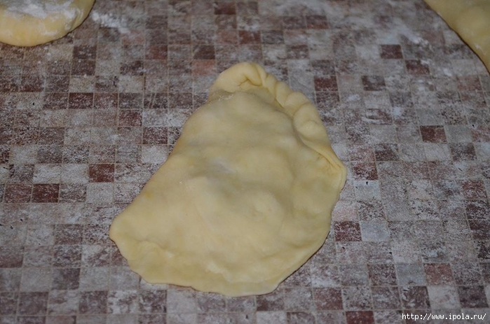 Пирожки с мясом и картофелем4 (700x463, 250Kb)