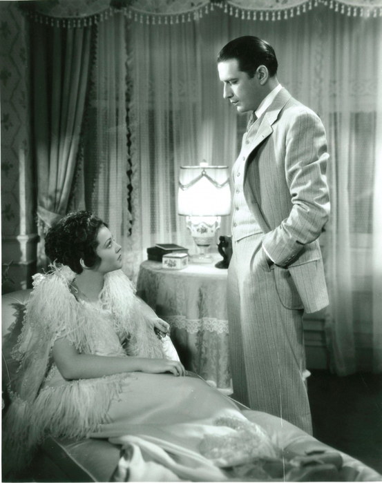 936 Sylvia Sidney  (553x700, 304Kb)