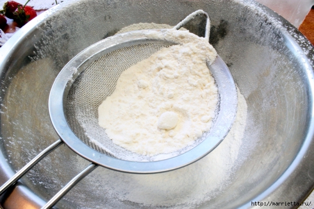 Бисквитный пирог с клубникой. Пошаговый рецепт (8) (629x419, 232Kb)
