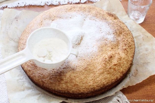 Бисквитный пирог с клубникой. Пошаговый рецепт (14) (629x419, 227Kb)