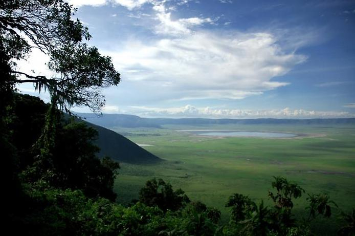 1200px-Ngorongoro кратер 7 (694x461, 234Kb)