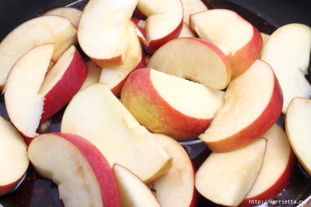 Яблочный пирог-перевертыш. Пошаговый рецепт (7) (629x419, 188Kb)