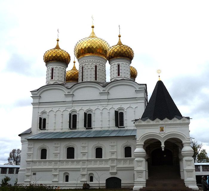 Ipatiev_Monastery_25_(4115718648) (700x641, 67Kb)