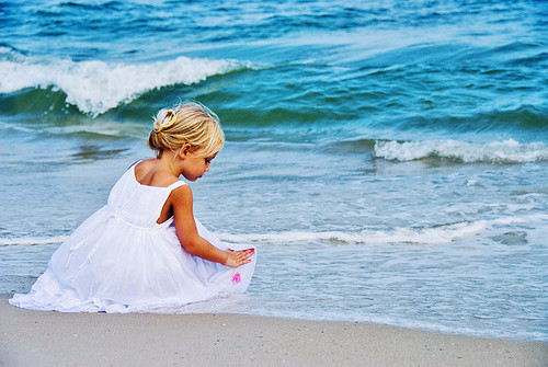 adorable-beach-blonde-cute-dress-Favim.com-454904 (500x335, 198Kb)