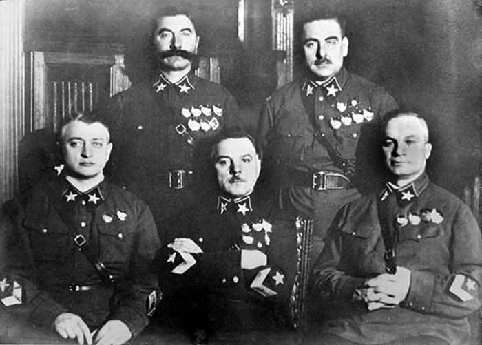 Зачем Сталин «зачистил» Красную Армию?