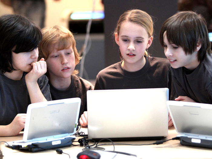 children-computer-getty-001 (700x525, 121Kb)