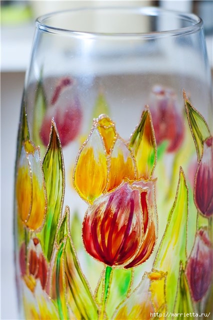 Роспись стеклянной вазы витражными красками (6) (426x640, 159Kb)