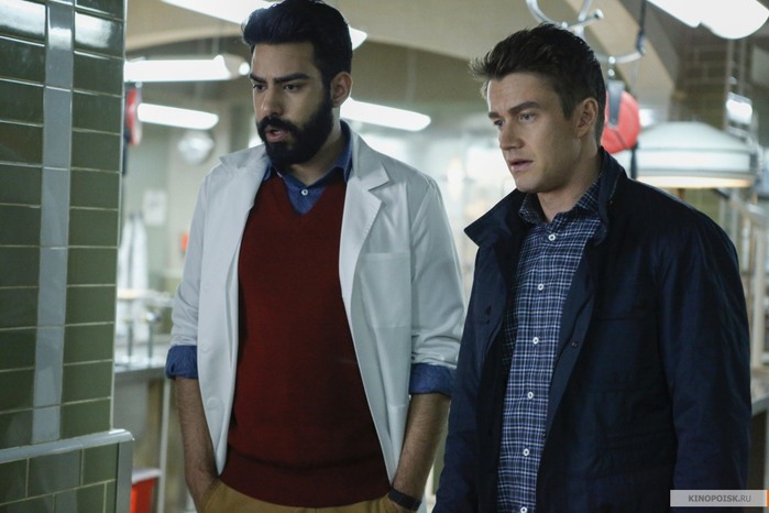 2553886_kinopoisk_ruiZombie2722131 (700x466, 68Kb)